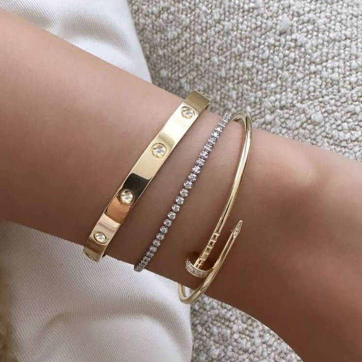 STACKED ETERNAL ELEGANCE