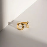 Jackie Twisted Band Ring