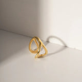 Jackie Twisted Band Ring
